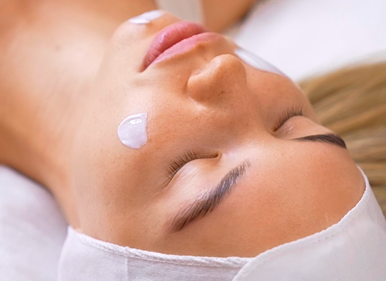 Beautiful woman Advanced Cell Expert Facials