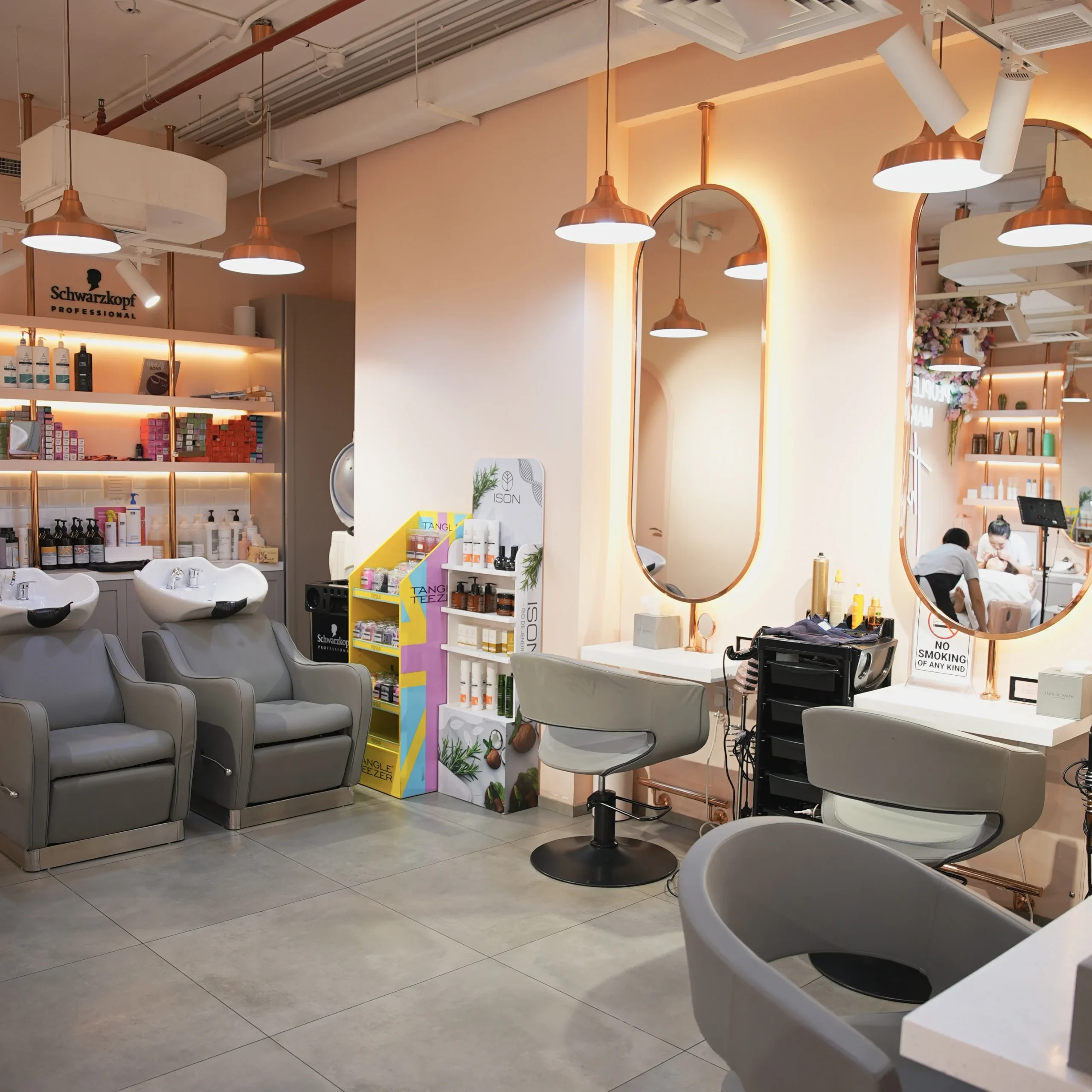 Modern Salon Eden Blossom